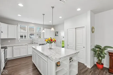 13456 Ravenswood Trail Fishers IN 46037
