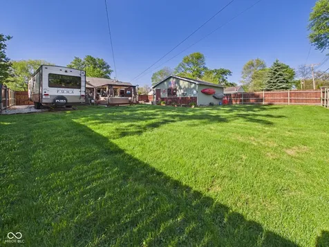 318 Vasbinder Drive Chesterfield IN 46017