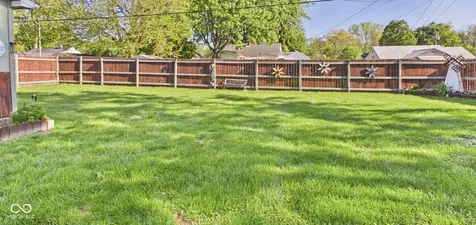 318 Vasbinder Drive Chesterfield IN 46017