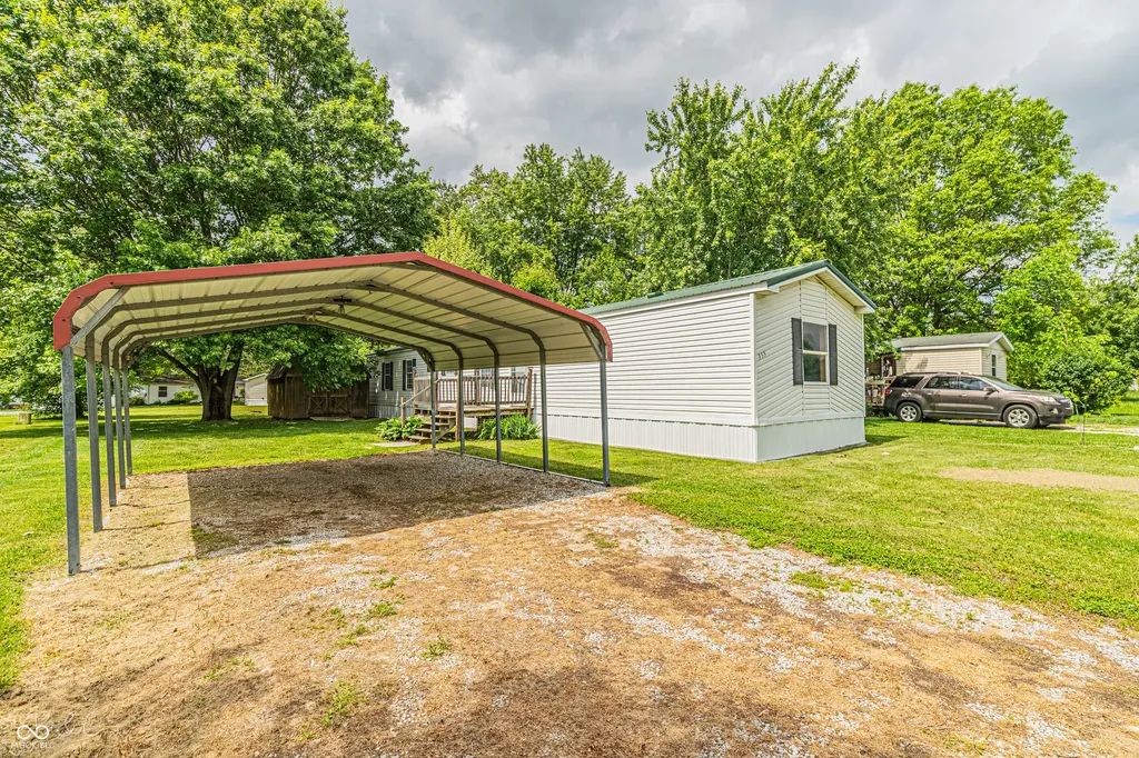 355 Gentlemen Place Cloverdale IN 46120