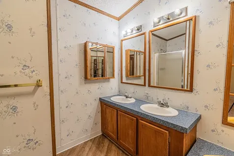 355 Gentlemen Place Cloverdale IN 46120