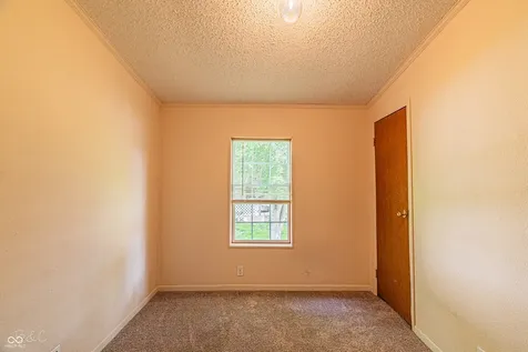 355 Gentlemen Place Cloverdale IN 46120