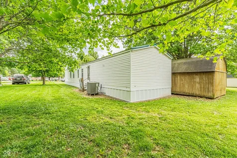 355 Gentlemen Place Cloverdale IN 46120