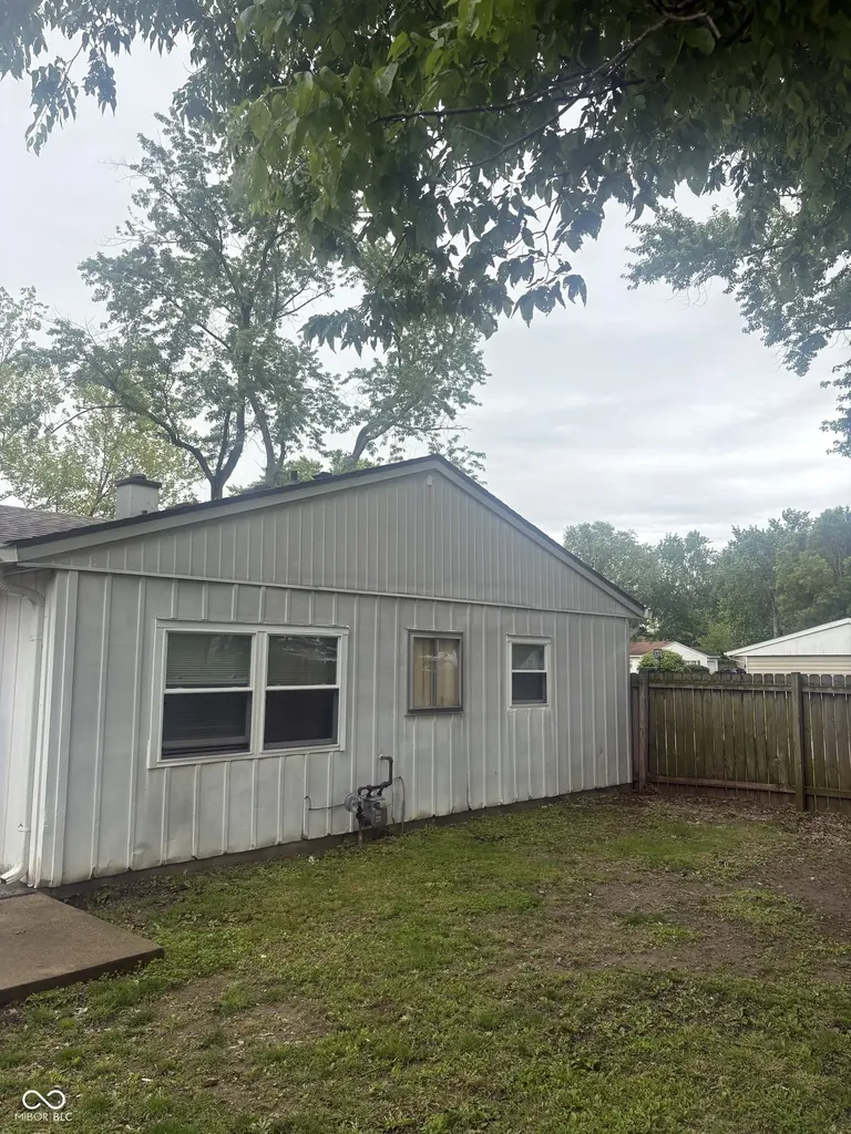9920 Kramer Court Indianapolis IN 46235