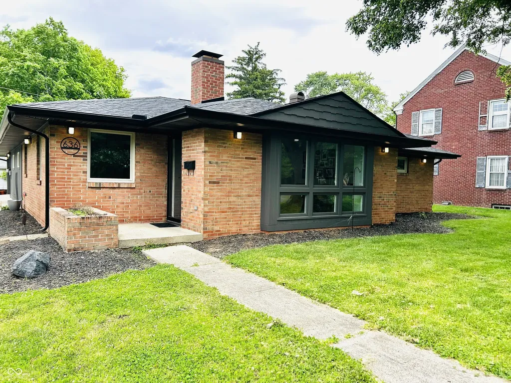 636 22nd Street Columbus IN 47201