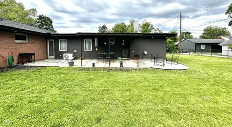 636 22nd Street Columbus IN 47201