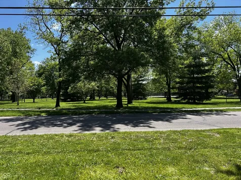 636 22nd Street Columbus IN 47201