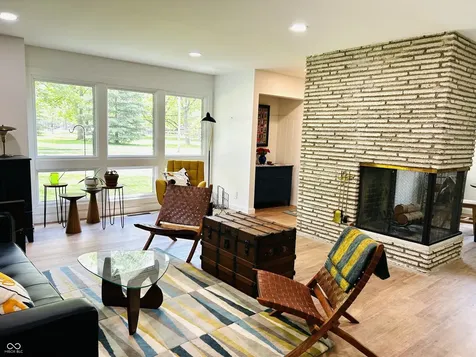 636 22nd Street Columbus IN 47201