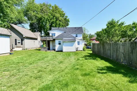 59-61 E Washington Street Mooresville IN 46158