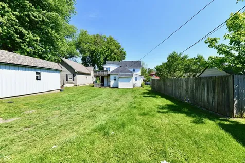 59-61 E Washington Street Mooresville IN 46158