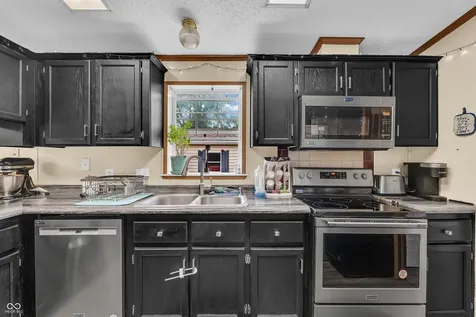 120 Hendricks Street Fillmore IN 46128