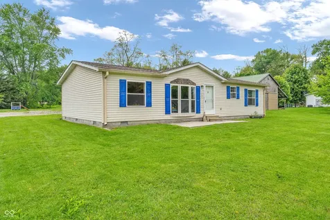 120 Hendricks Street Fillmore IN 46128