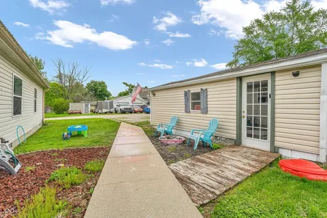 120 Hendricks Street Fillmore IN 46128