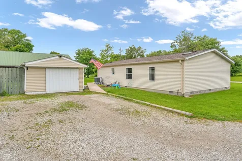 120 Hendricks Street Fillmore IN 46128