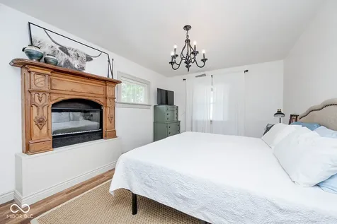 346 N 700 W Greenfield IN 46140