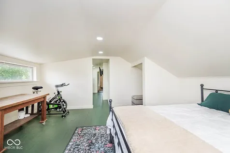 346 N 700 W Greenfield IN 46140