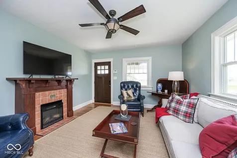 346 N 700 W Greenfield IN 46140