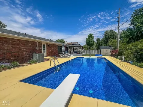 3345 30th Street Columbus IN 47203