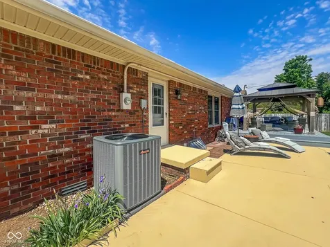 3345 30th Street Columbus IN 47203