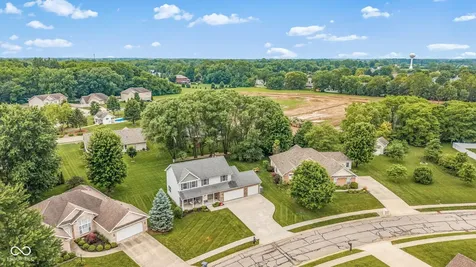 425 S Bridge Water Lane Muncie IN 47304