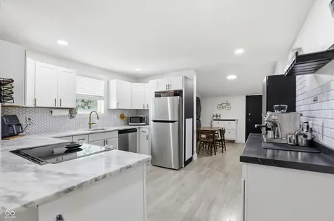 915 S 11th Street Noblesville IN 46060