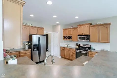 896 Silverleaf Drive Greenwood IN 46143