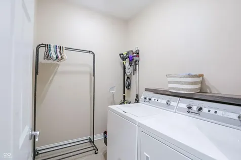 896 Silverleaf Drive Greenwood IN 46143