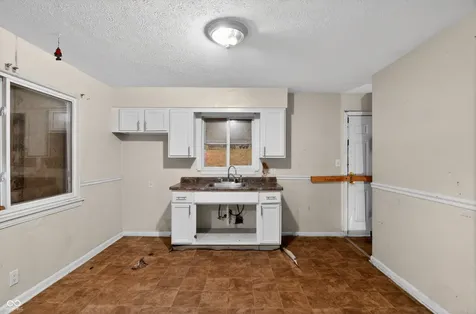 3412 N Denny Street Indianapolis IN 46218