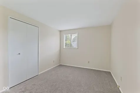 630 Lawndale Drive Greenwood IN 46142