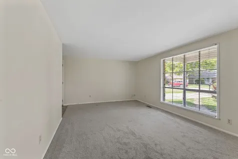 630 Lawndale Drive Greenwood IN 46142