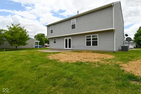 1066 Quarterhorse Run Bargersville IN 46106