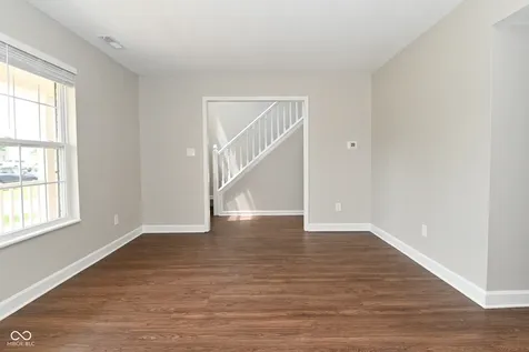 1066 Quarterhorse Run Bargersville IN 46106
