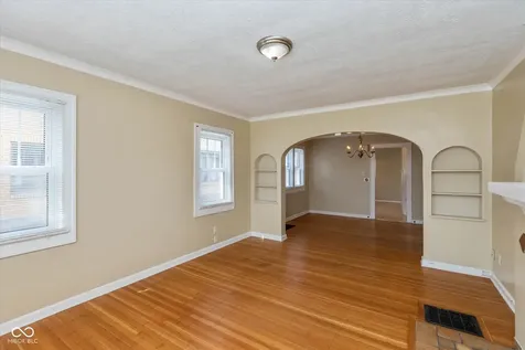 1210 Shannon Avenue Indianapolis IN 46201