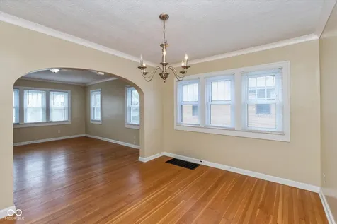 1210 Shannon Avenue Indianapolis IN 46201