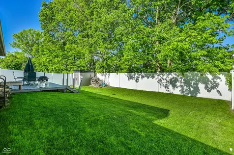 1952 Central Park Boulevard W Greenwood IN 46143