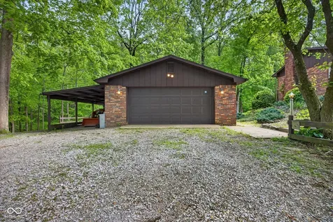 982 E Coonpath Road Spencer IN 47460