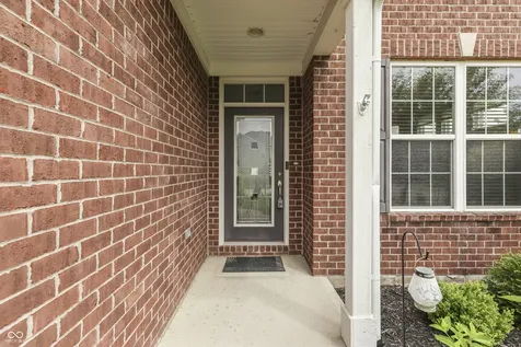 2689 Falcon Drive Greenwood IN 46143
