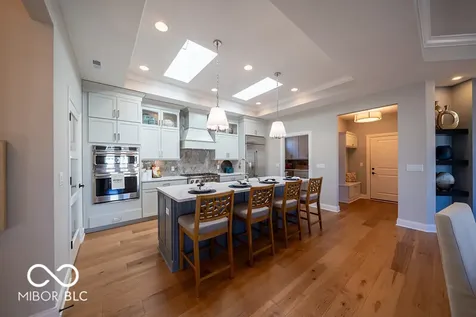7086 Yosemite Drive Zionsville IN 46077