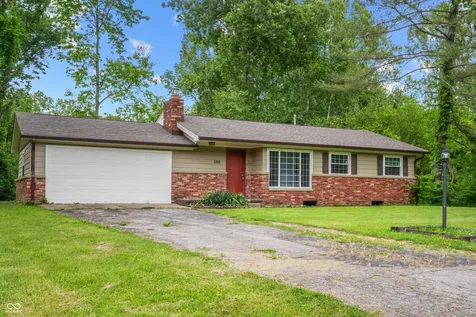 5302 W Quan Wae Drive Columbus IN 47201