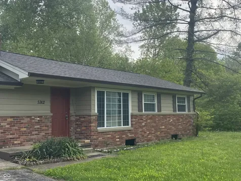 5302 W Quan Wae Drive Columbus IN 47201