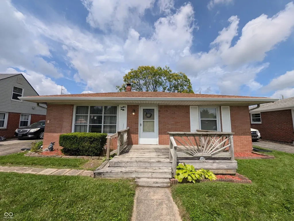 1616 Englewood Drive Indianapolis IN 46219