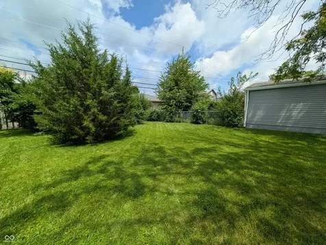 1616 Englewood Drive Indianapolis IN 46219