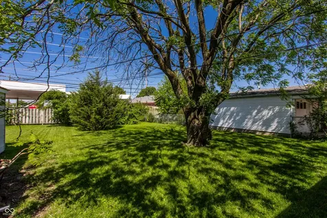 1616 Englewood Drive Indianapolis IN 46219