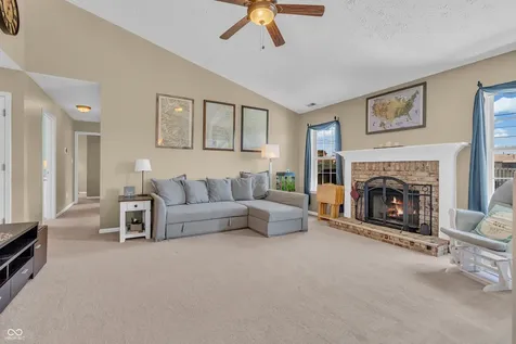 4103 Sungate Court Indianapolis IN 46239