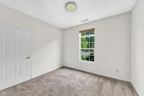 6605 Avila Way Fishers IN 46038