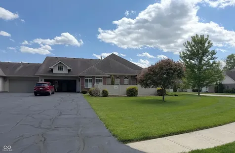 6605 Avila Way Fishers IN 46038