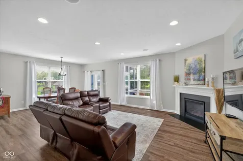 4000 W Morse Drive Cicero IN 46034