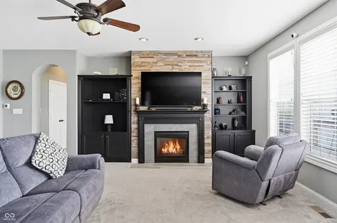 2797 Knockawuddy Drive Brownsburg IN 46112