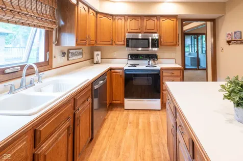 7928 Santolina Drive Indianapolis IN 46237