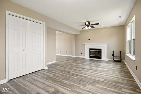6622 Townsend Way Indianapolis IN 46268
